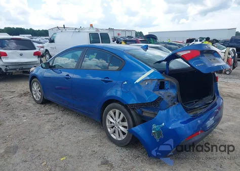 2014 Kia Forte Lx z USA, uszkodzony, nr VIN KNAFX4A65E5205434